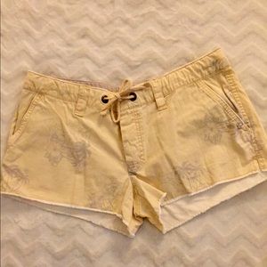 American Eagle tropical shorts